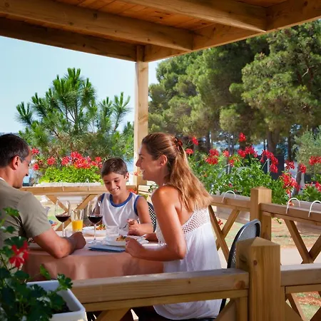 Üdülőpark Aminess Sirena - Homes Classic 4*
